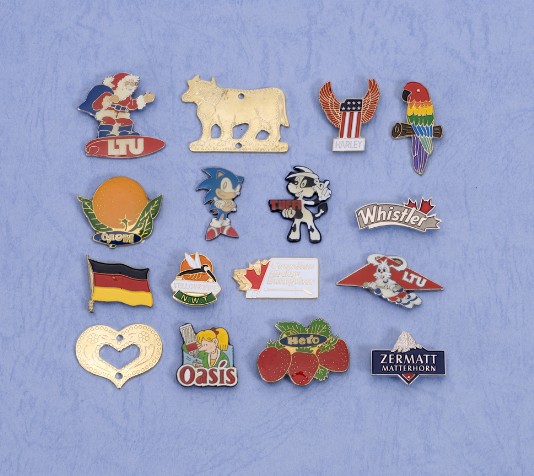 Iron Stamping Soft Enamel Pin 

